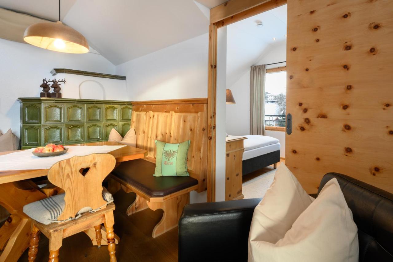 "Innsbruck Moments" Kasperhof Appartements ภายนอก รูปภาพ