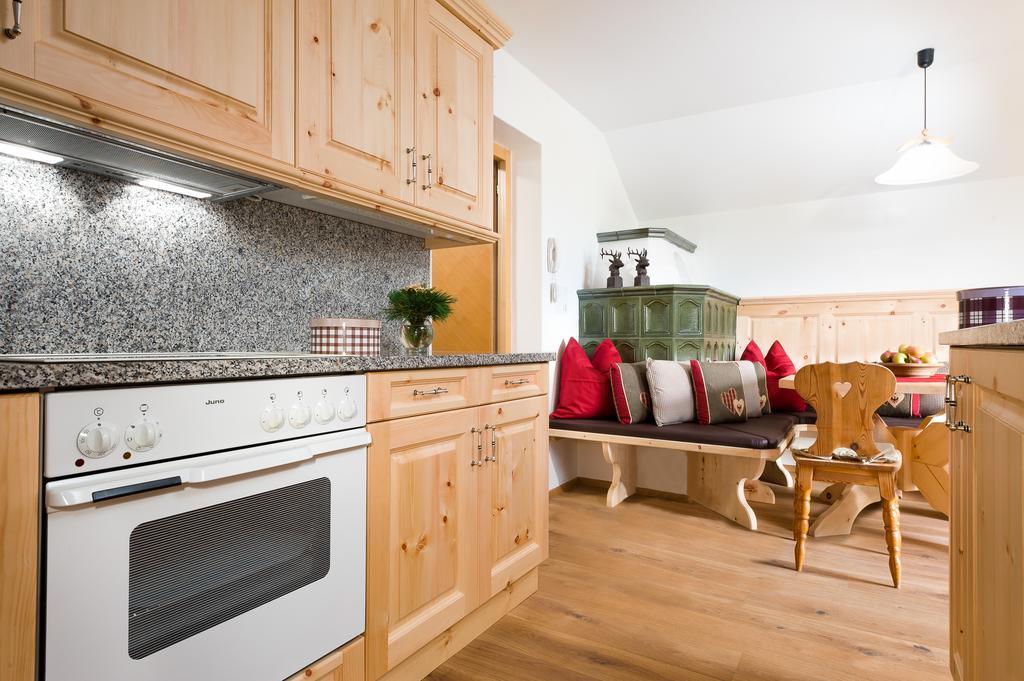 "Innsbruck Moments" Kasperhof Appartements ภายนอก รูปภาพ