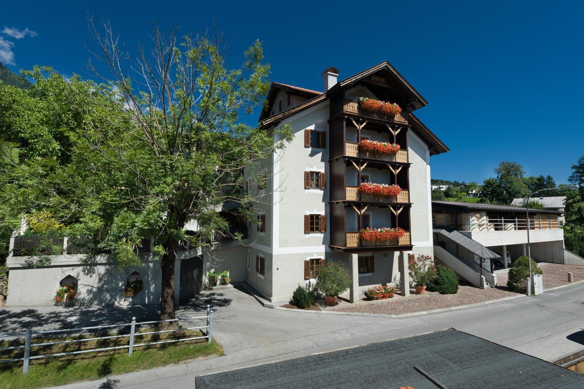 "Innsbruck Moments" Kasperhof Appartements ภายนอก รูปภาพ