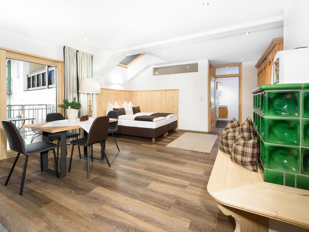 "Innsbruck Moments" Kasperhof Appartements ภายนอก รูปภาพ