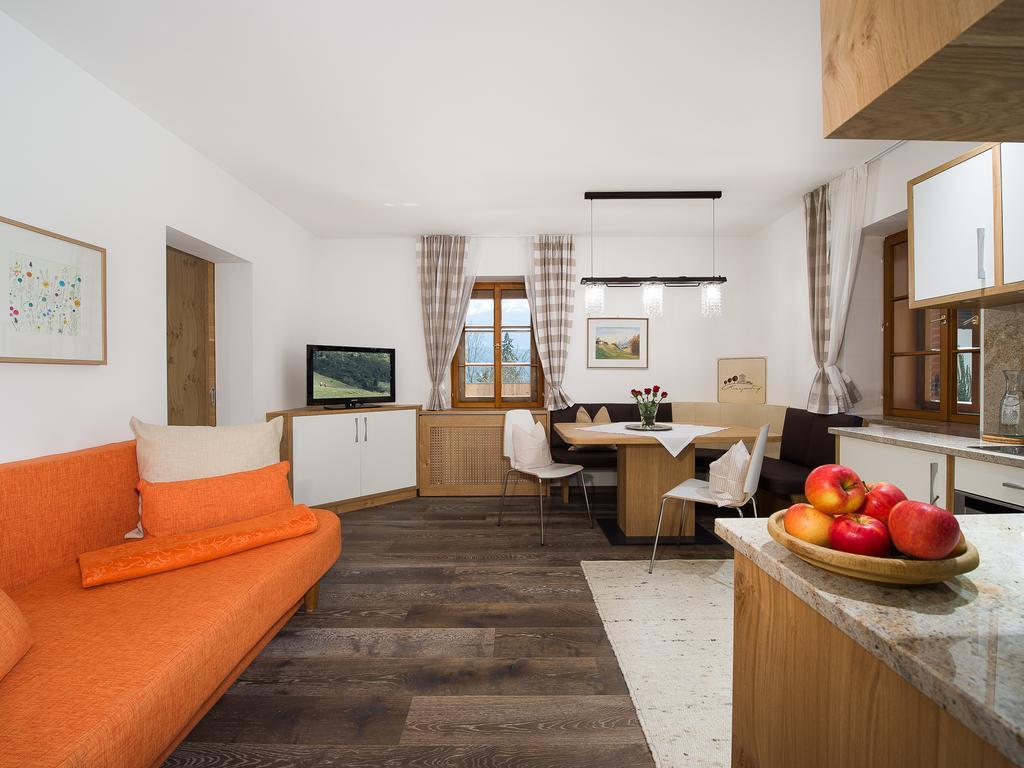 "Innsbruck Moments" Kasperhof Appartements ภายนอก รูปภาพ
